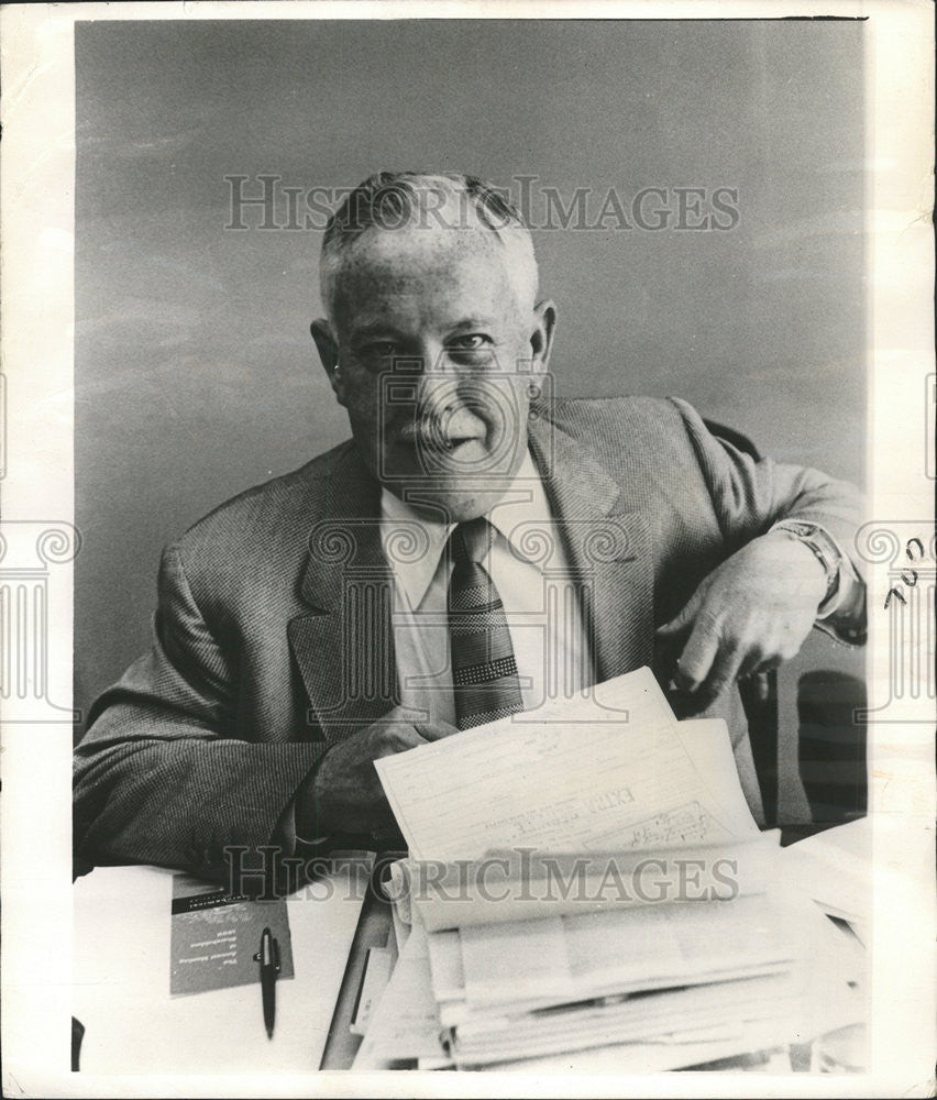 1960 Press Photo R. Wendell &quot;Pat&quot; Harrison, Acting Chancellor - Historic Images