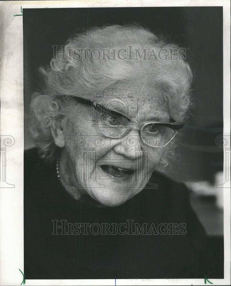 1975 Press Photo Rose Harrison Lady Astor - Historic Images