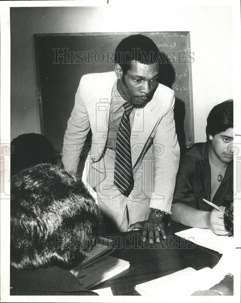1978 Press Photo Student New Training Program Sater Foundation Dearborn Manger - Historic Images