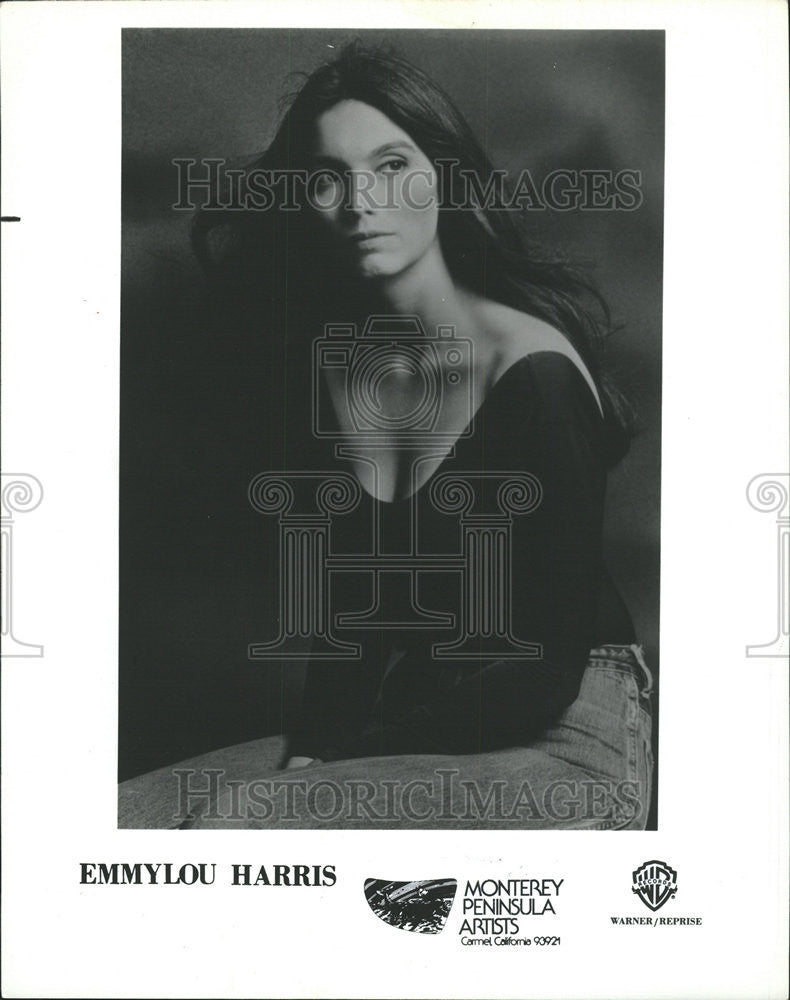 1982 Press Photo Country Queen Singer Emmylou Harris - Historic Images