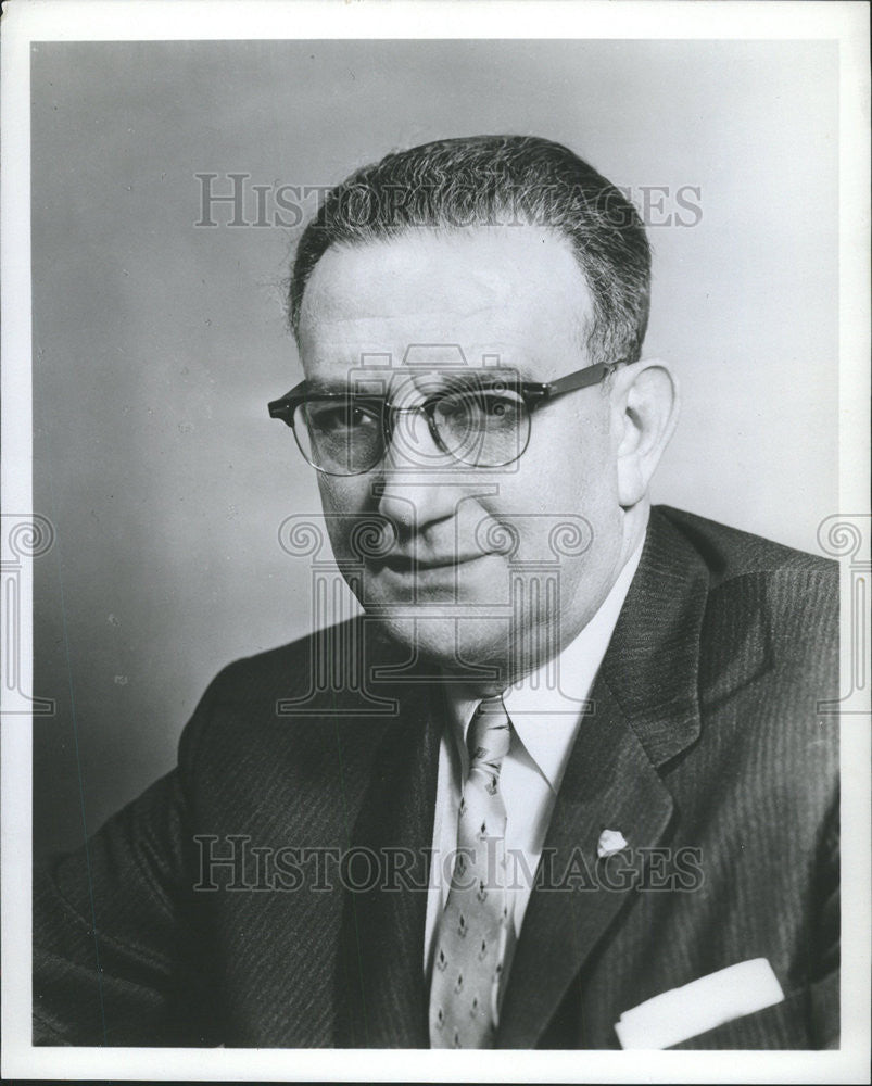 1964 Press Photo George Harris business Catholic International Council community - Historic Images