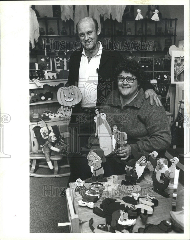 1987 Press Photo Dixie Roger Harris Business Owner - Historic Images