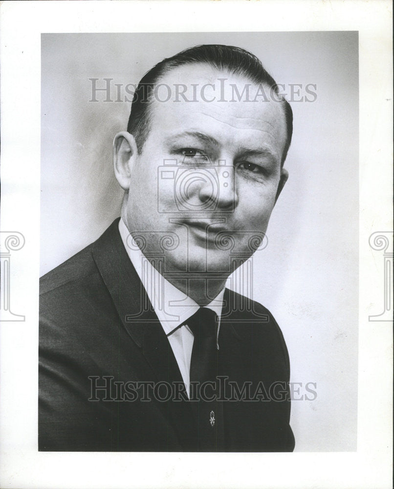 1969 Press Photo Bernard T Hall McDonald Corp Vice President - Historic Images