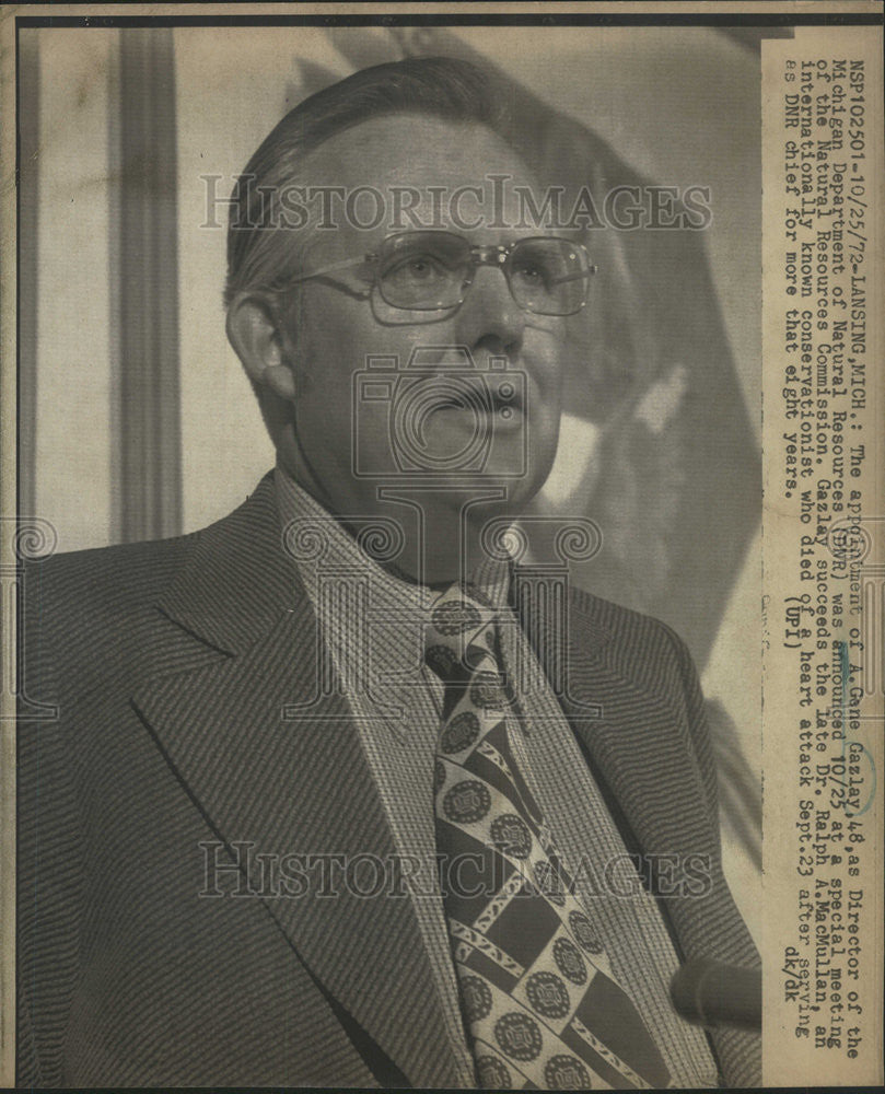 1972 Press Photo A Gene Gazlay Michigan Department Director - Historic Images