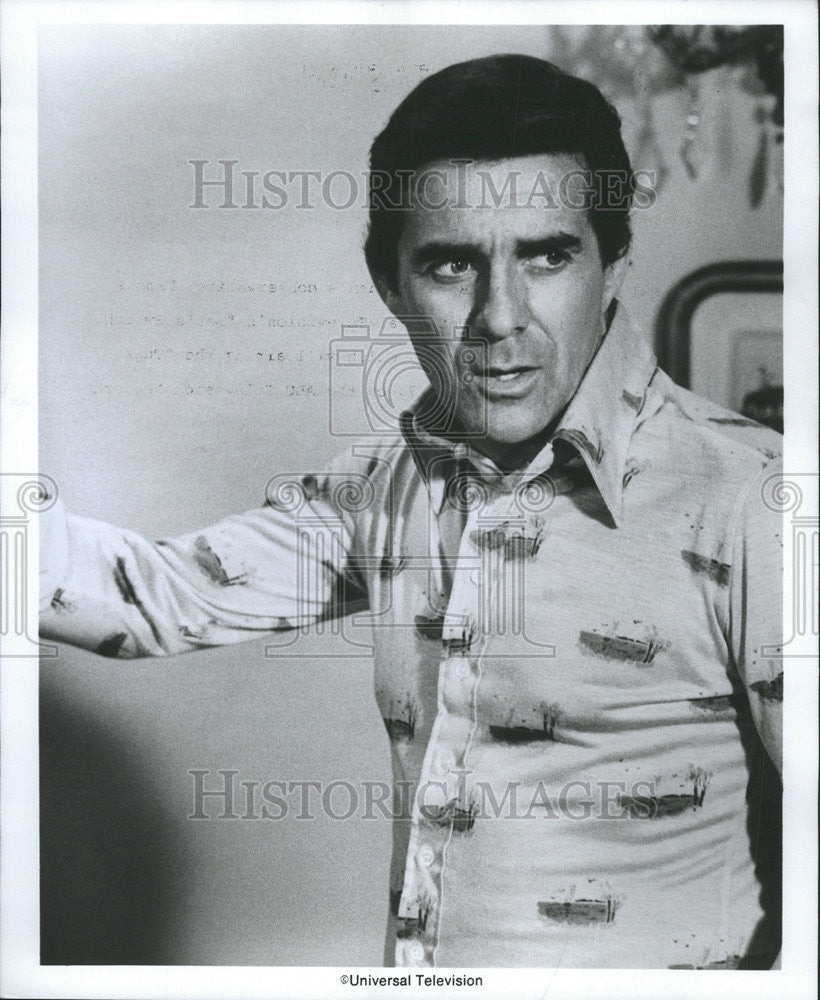 1978 Press Photo Pat Harrington Portrays Barbara Eden Universal Television Switch - Historic Images