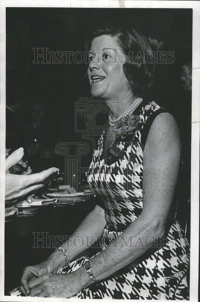 1969 Press Photo Mrs. Melville Ireland, Women&#39;s Board of Lyric Opera - Historic Images