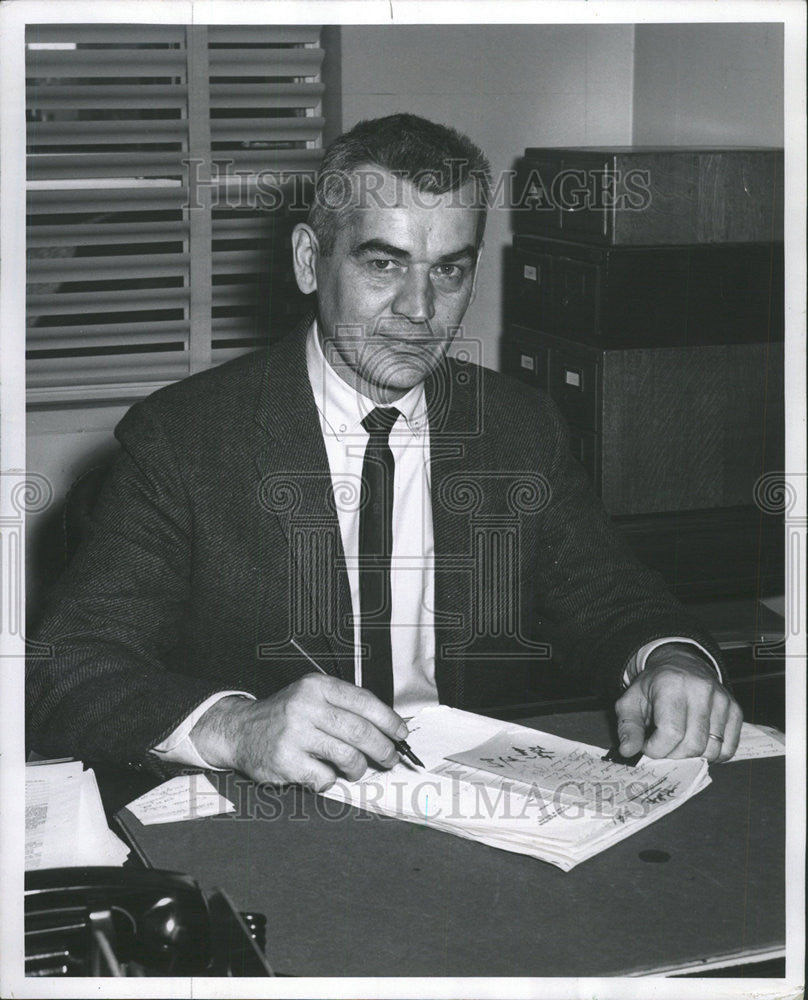 1966 Press Photo Carmen Iodice Chicago Customs Region Counsel - Historic Images