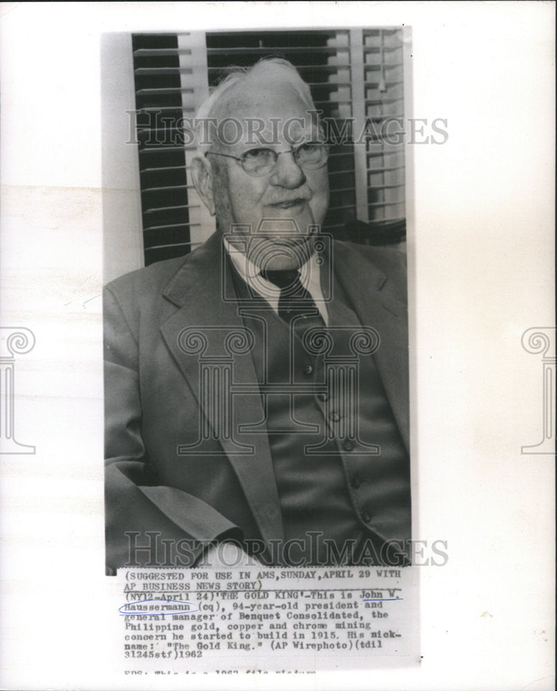 1962 Press Photo John Haussermann Philippine Gold president general manager King - Historic Images