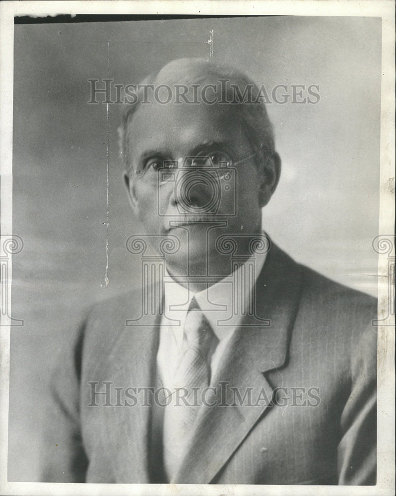 1930 Press Photo Walter Hatfield principal junior high school establish Chicago - Historic Images