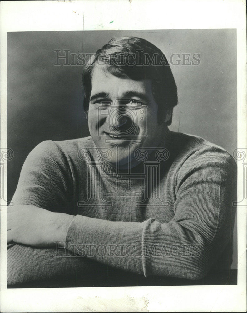 1974 Press Photo King Creative Comedy Shecky Greene Mill Run Theater Engagement - Historic Images