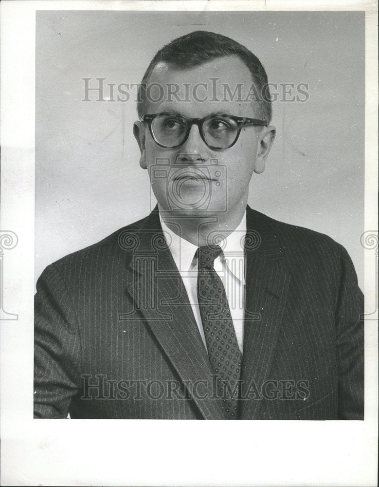 1961 Press Photo Henry Greene Chicago Sun-Times Writer - Historic Images