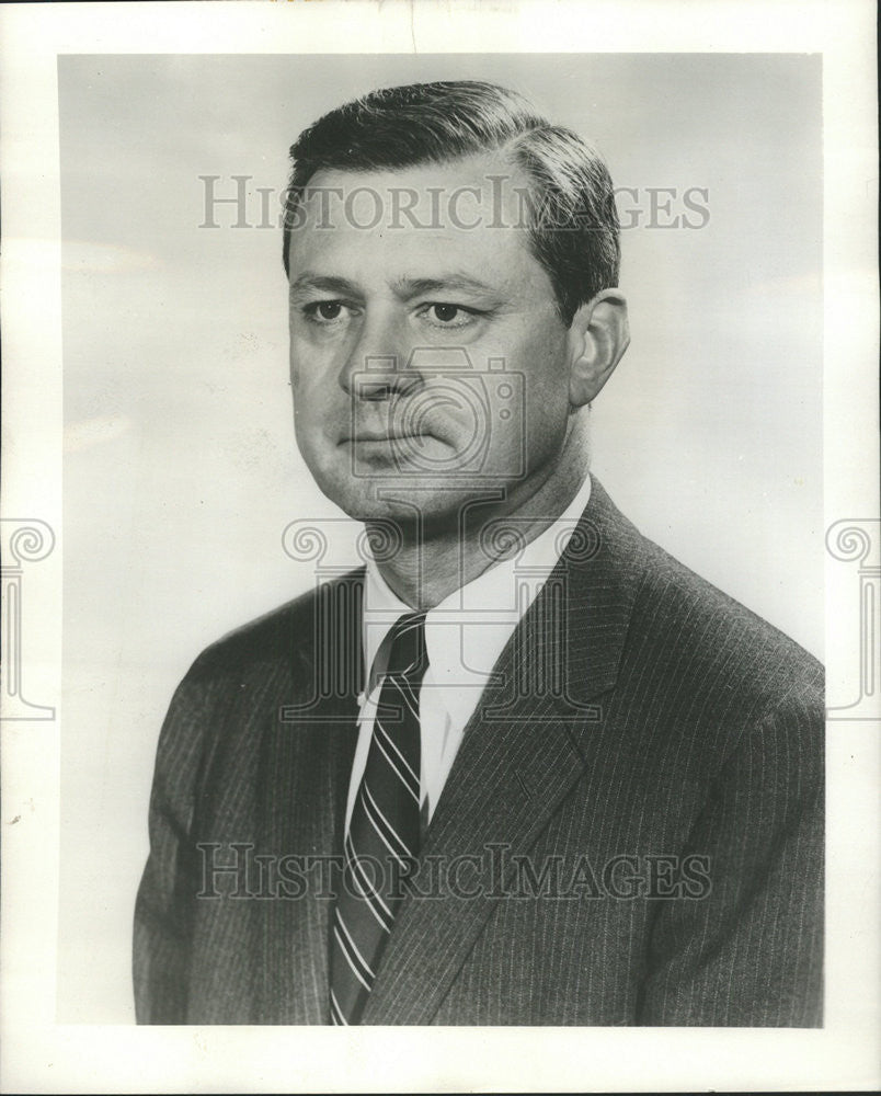 1961 Press Photo Hunt Hamill President Chief Executive officer Corporation - Historic Images