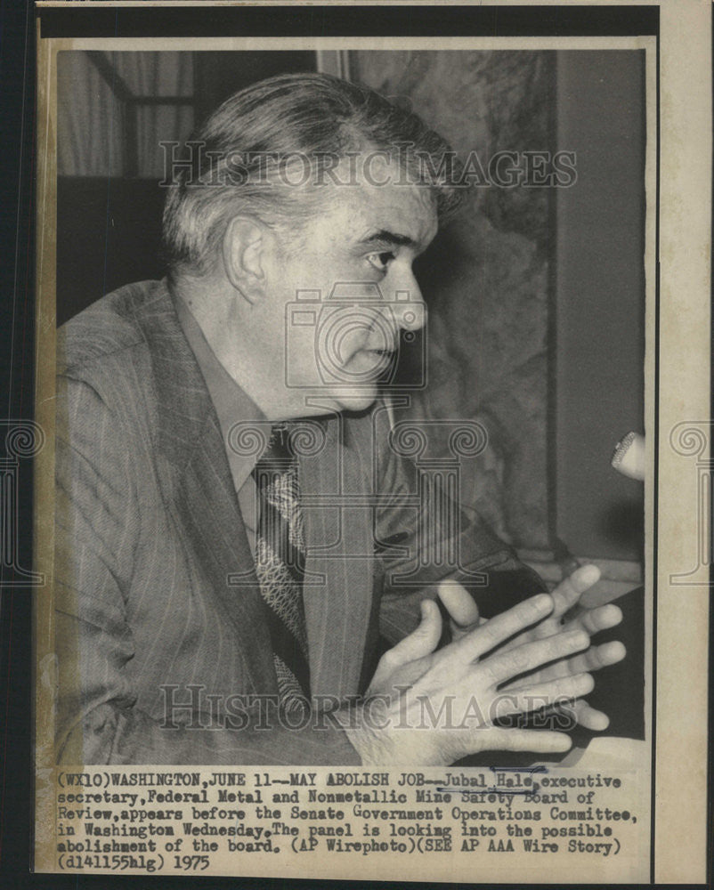 1975 Press Photo Jubal Hale Executive Secretary Federal Metal Nonmetallic Mine - Historic Images