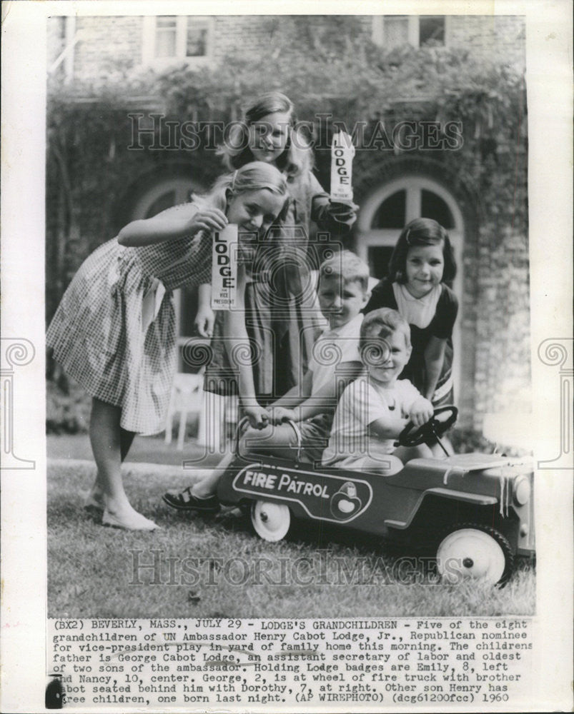 1960 Press Photo UN Ambassador Henry Cabot Lodge Jr George Emily Nancy Family - Historic Images