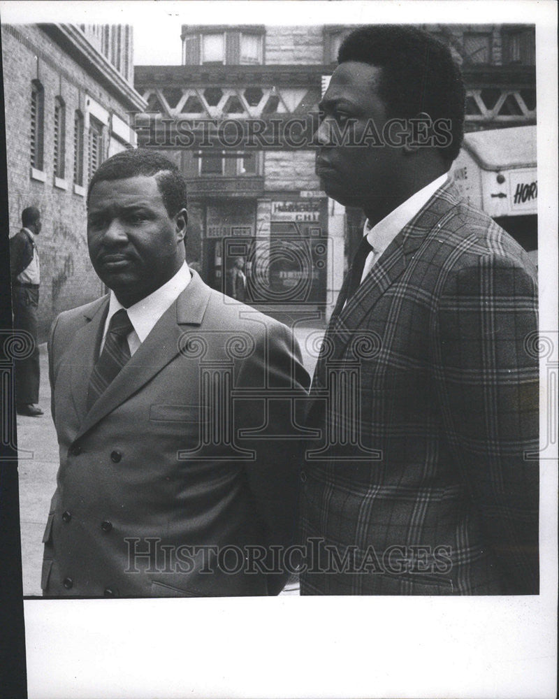 1969 Press Photo RICHARD C. JENNINGS COP WILLIE WARE - Historic Images