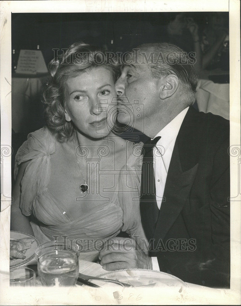 1944 Press Photo Actor Paul Lukas and his wife - Historic Images