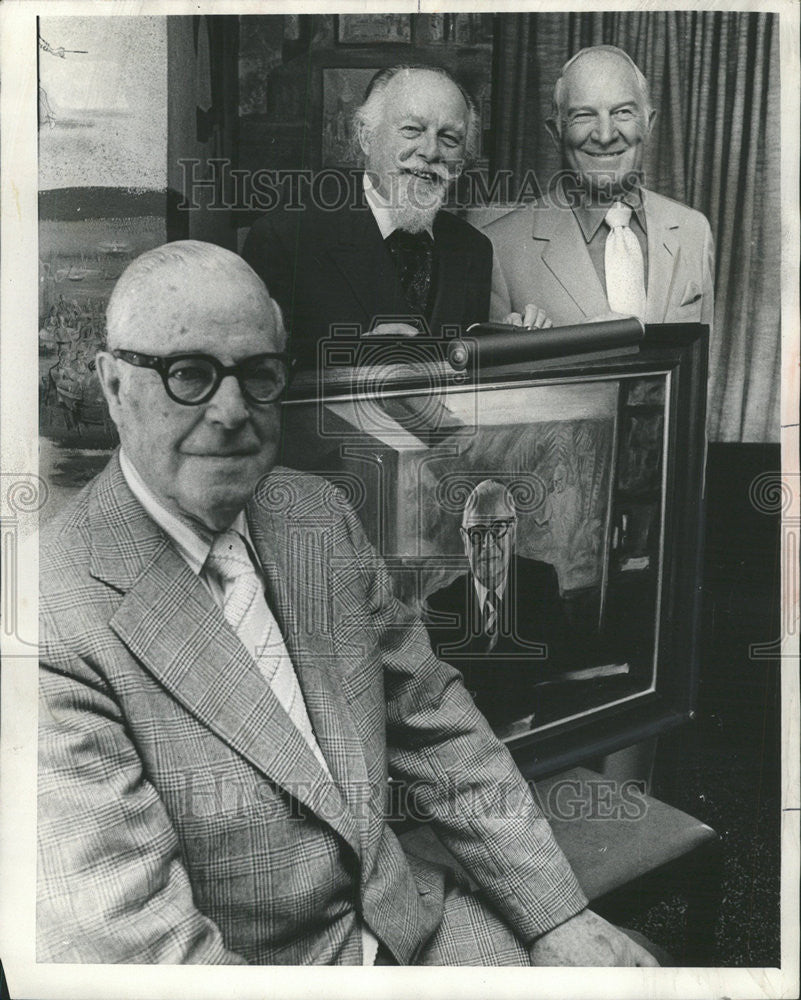 1972 Press Photo Grand Old Man Arch Cronkite Tavern Club Portrait Painted - Historic Images