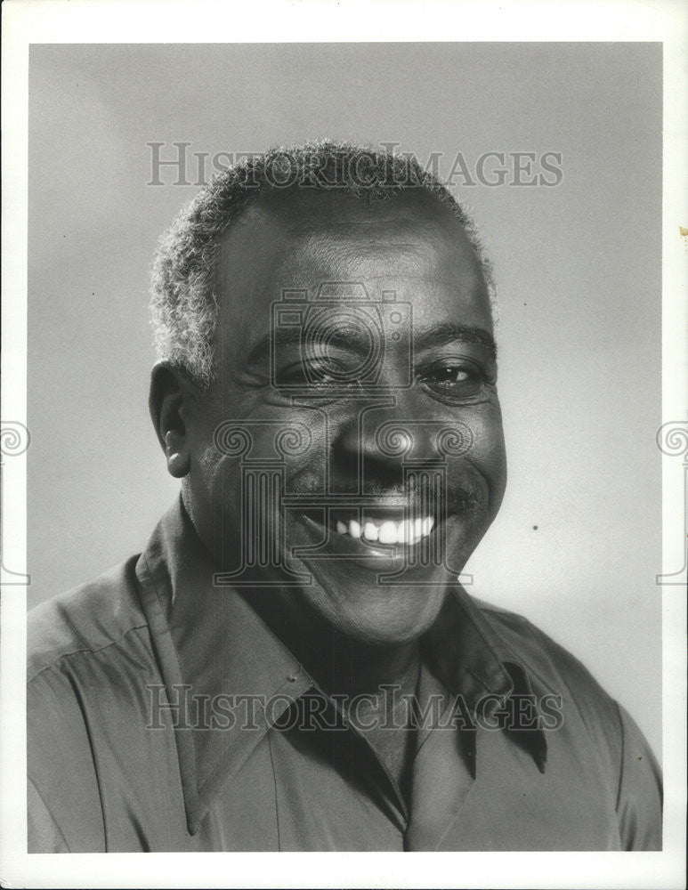 1974 Press Photo DeForest Covan Stars In THAT&#39;S MY MAMA - Historic Images