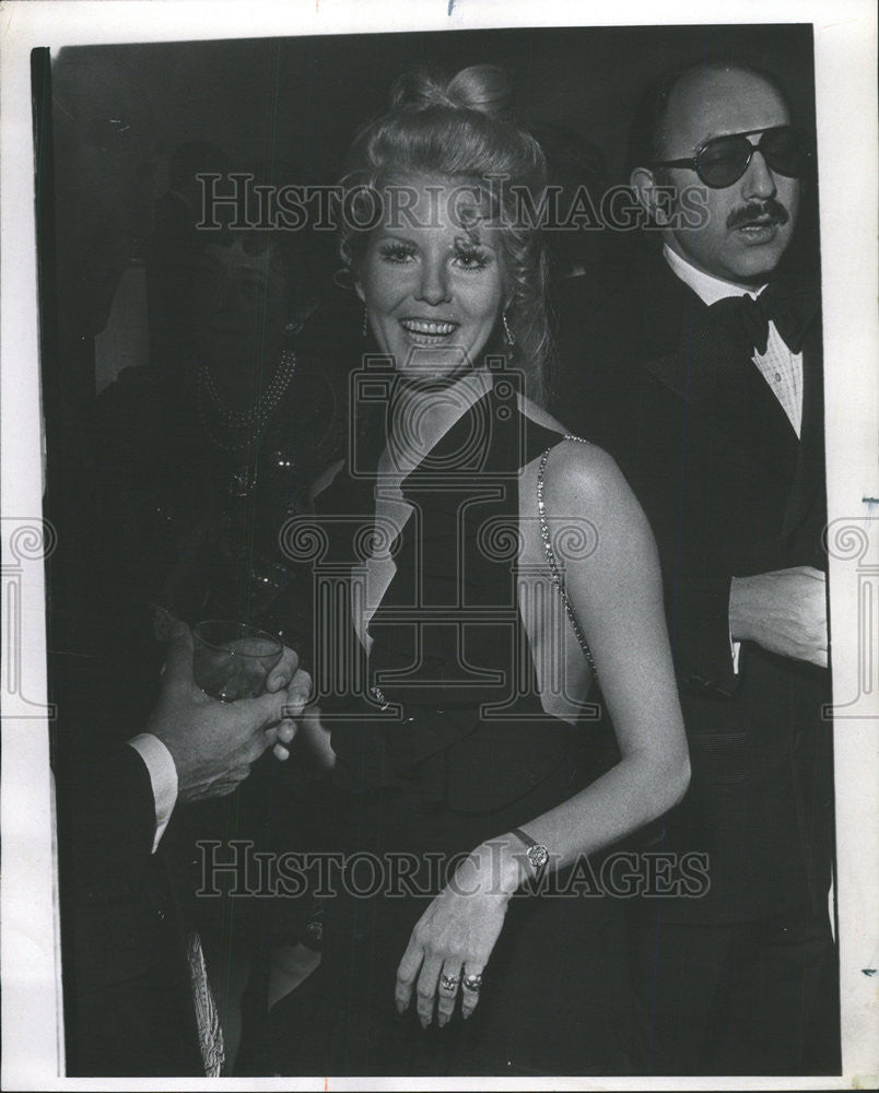 1979 Press Photo Mrs Max Cohon Model - Historic Images