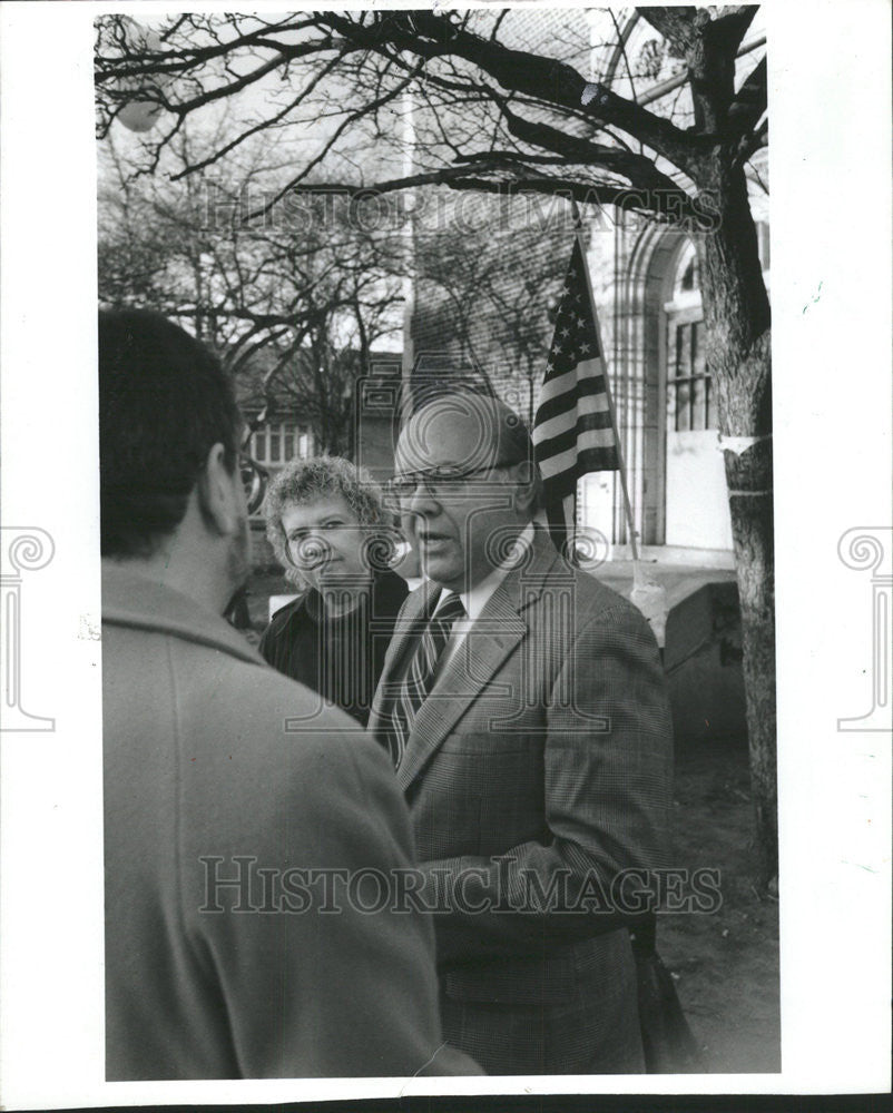 1991 Press Photo City Clerk Walter Kozubowski - Historic Images