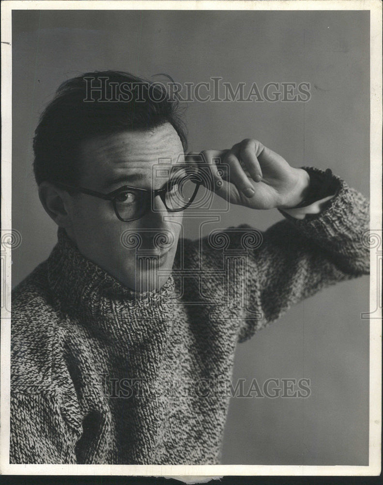 1961 Press Photo Humorist Charles Lewsen - Historic Images