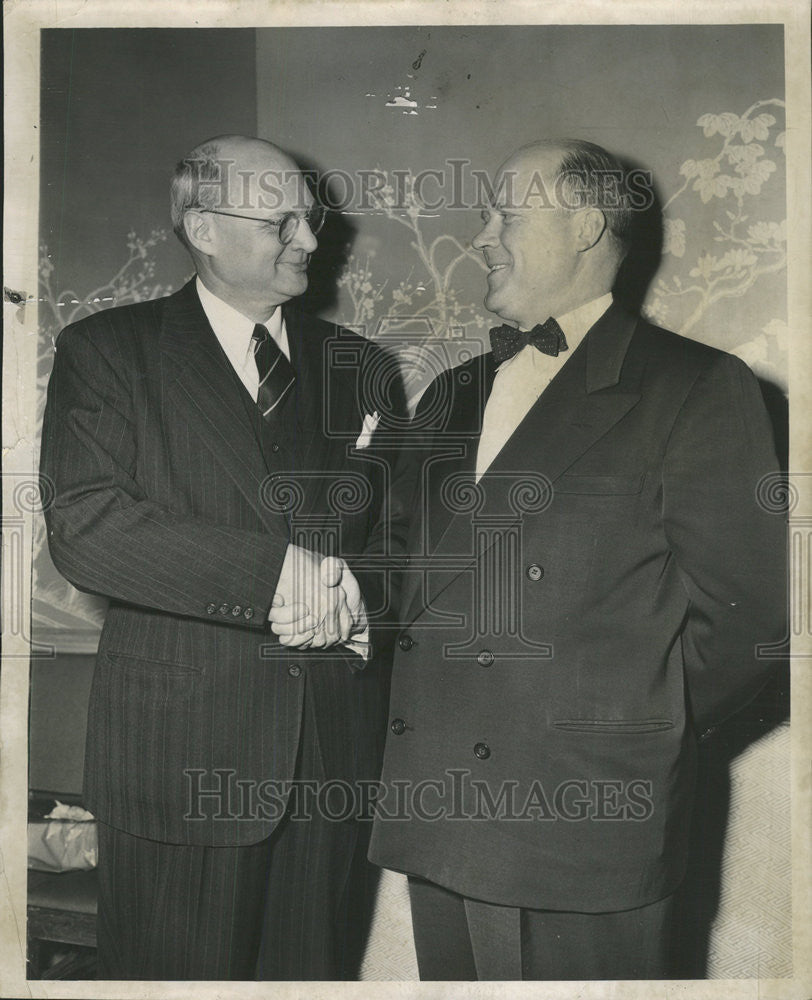 1952 Press Photo Board Of Trustees President Park Livingston - Historic Images