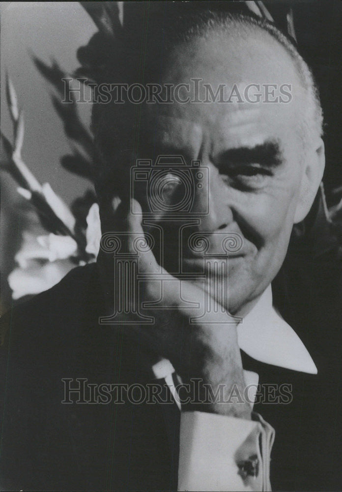 1969 Press Photo Richard Llewellyn, Author - Historic Images