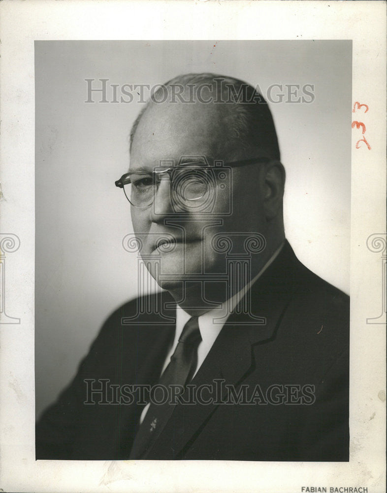 1956 Press Photo American Osteopathic Assoc Exec Secr Dr True B Eveleth - Historic Images