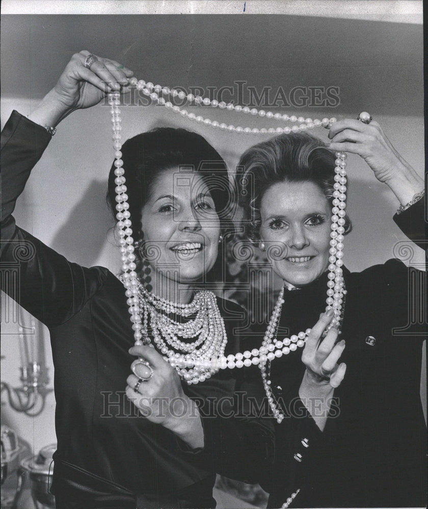 1970 Press Photo Mrs Malachi J. Flannagan Mrs Robert O&#39;Keefe - Historic Images