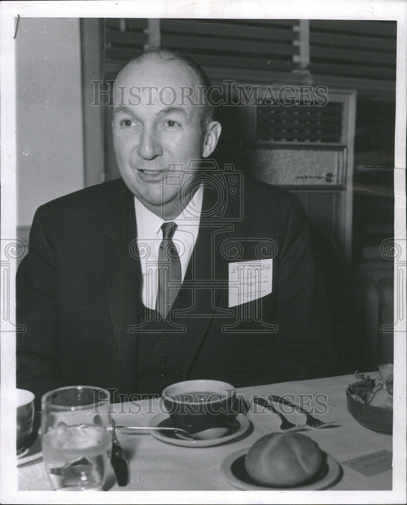 1963 Press Photo David Fairfield Northwestern Mutual Life Insurance Co. Agent - Historic Images