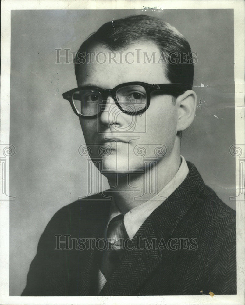1970 Press Photo W Kent Fairchild Named Treasurer of Lawter Chemicals Inc. - Historic Images
