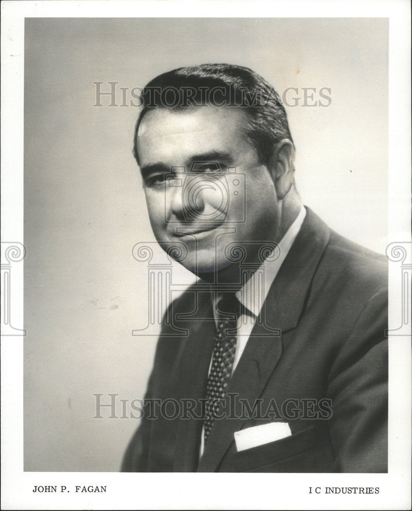 1975 Press Photo John P. Fagan American Business Executive - Historic Images