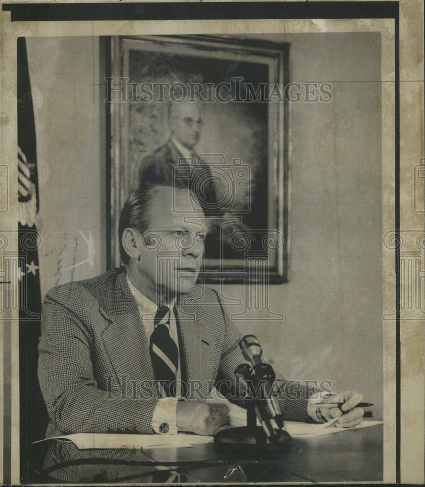 1974 Press Photo President Gerald Ford discusses conditional amnesty for Vietnam - Historic Images