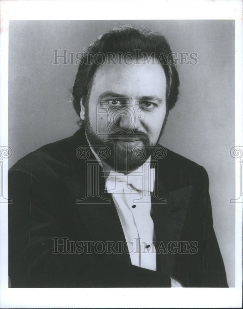 1991 Press Photo Riccardo Chailly conductor Chicago Symphony Orchestra - Historic Images