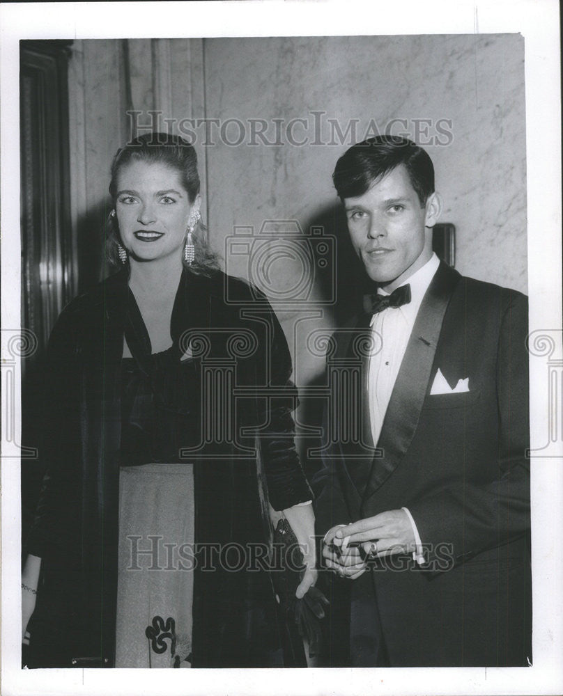 1953 Press Photo Lynn Covington Model - Historic Images