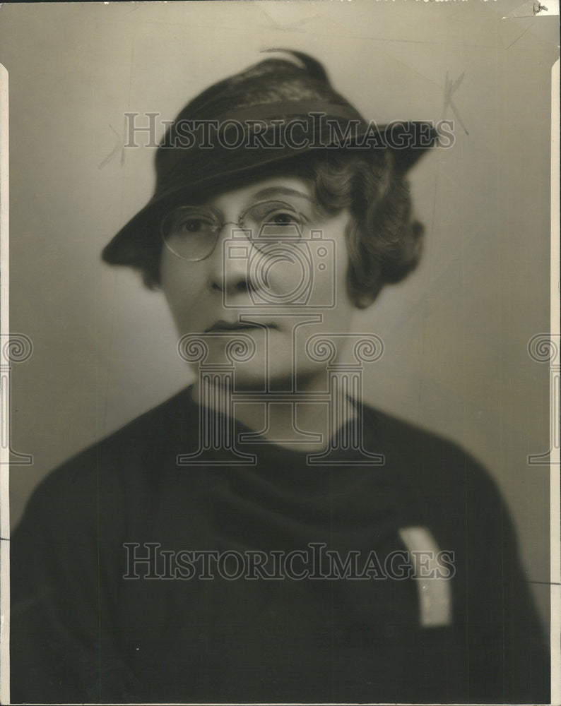 1937 Press Photo Mrs. Jane Adamson president of the American Indian Art Institut - Historic Images