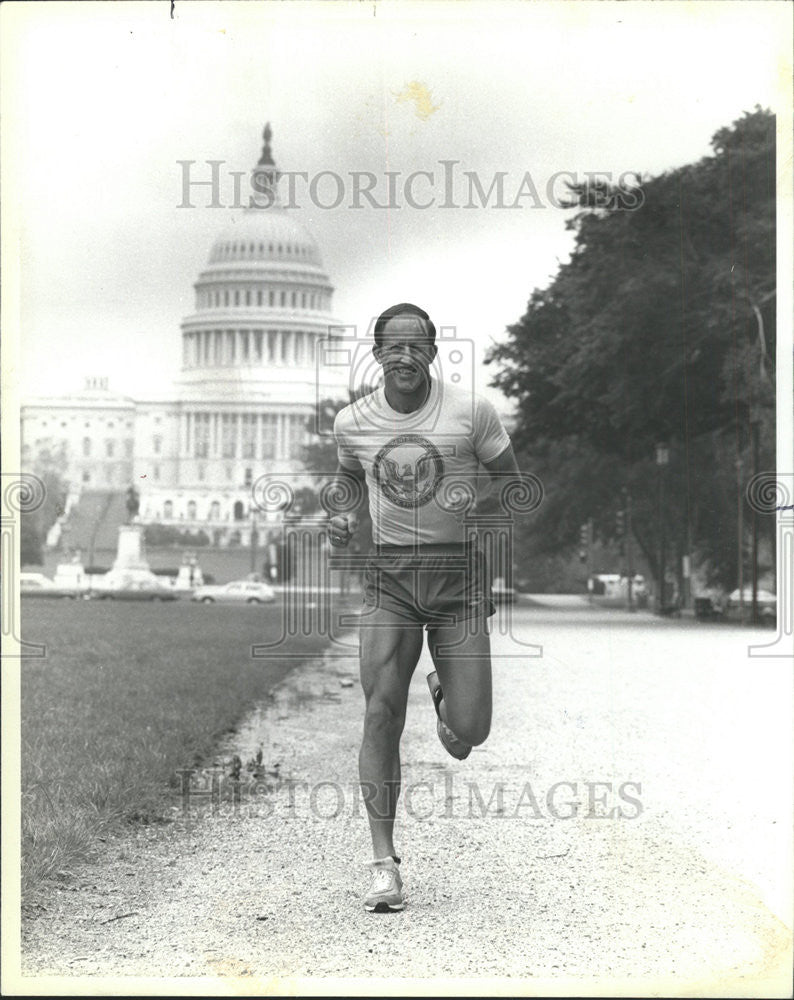 1980 Press Photo Richard O. Keeler Program Development Director Physical Fitness - Historic Images