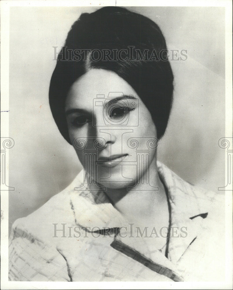 1975 Press Photo Mexican Born Soprano Gilda Cruz-Romo - Historic Images