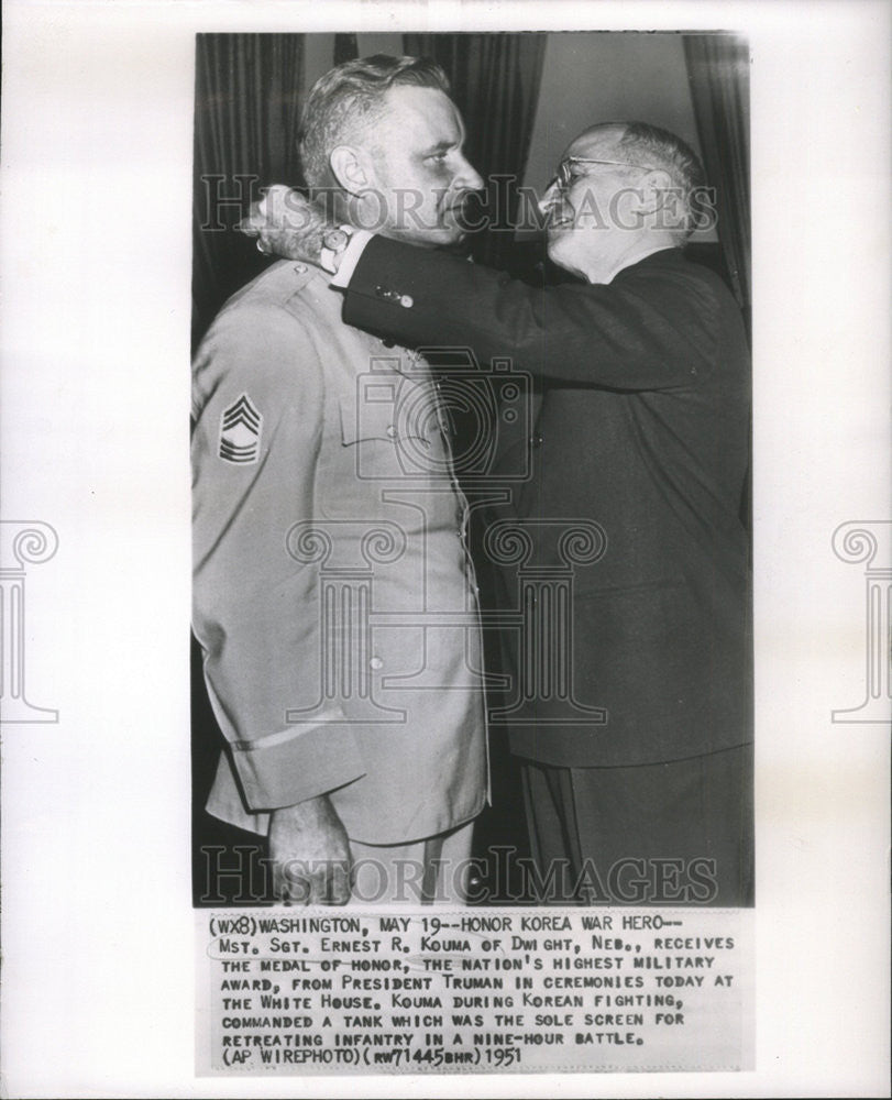 1951 Press Photo Mst. Sgt. Ernest Kouma receives Medal Honor actions Korea - Historic Images