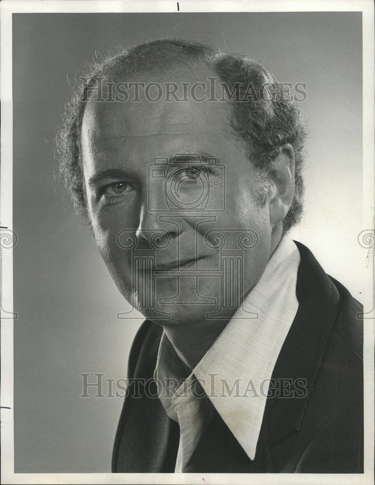 1977 Press Photo David Odgen Stiers American Actor Director - Historic Images