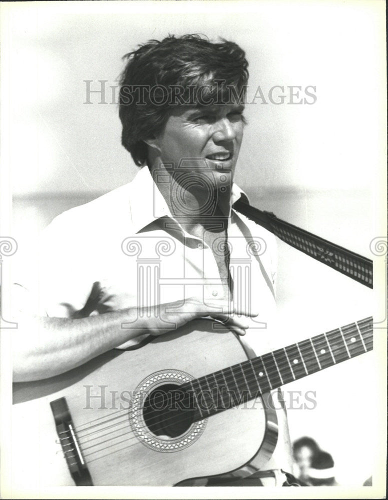 1981 Press Photo John Hamilton Davidson, Sr American Singer Actor - Historic Images