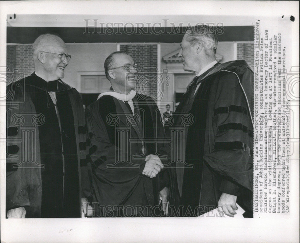 1958 Press Photo Milton Eisenhower Johns Hopkins Harold Macmillan British Doctor - Historic Images