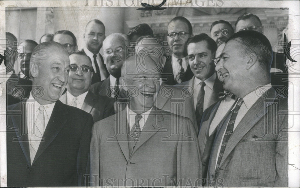 1957 Press Photo President Eisenhower North Portico White House Leslie Arends - Historic Images