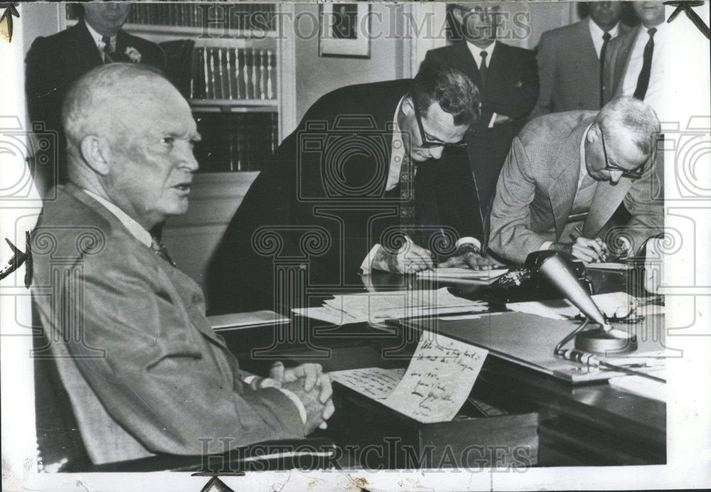 1957 Press Photo Dwight David Ike Eisenhower - Historic Images