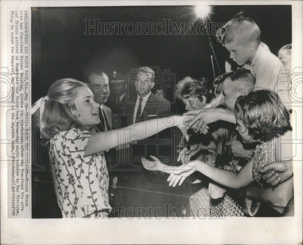 1969 Press Photo Tricia Nixon President father Homestead Air Force Memorial Day - Historic Images