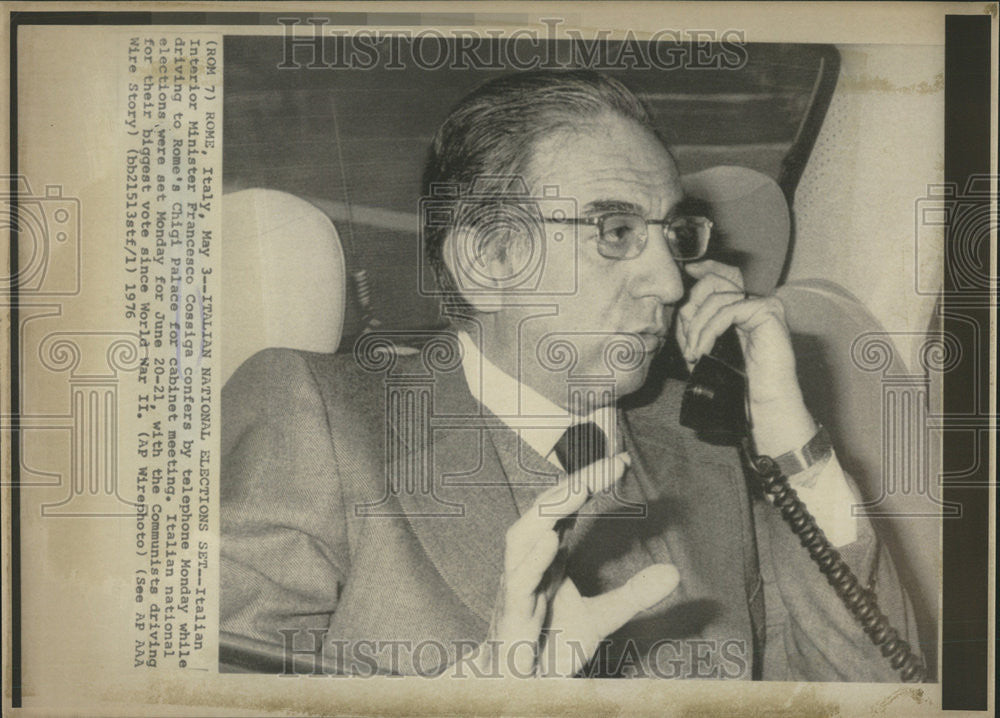 1976 Press Photo Italian Interior Minister Francesco Cossign - Historic Images