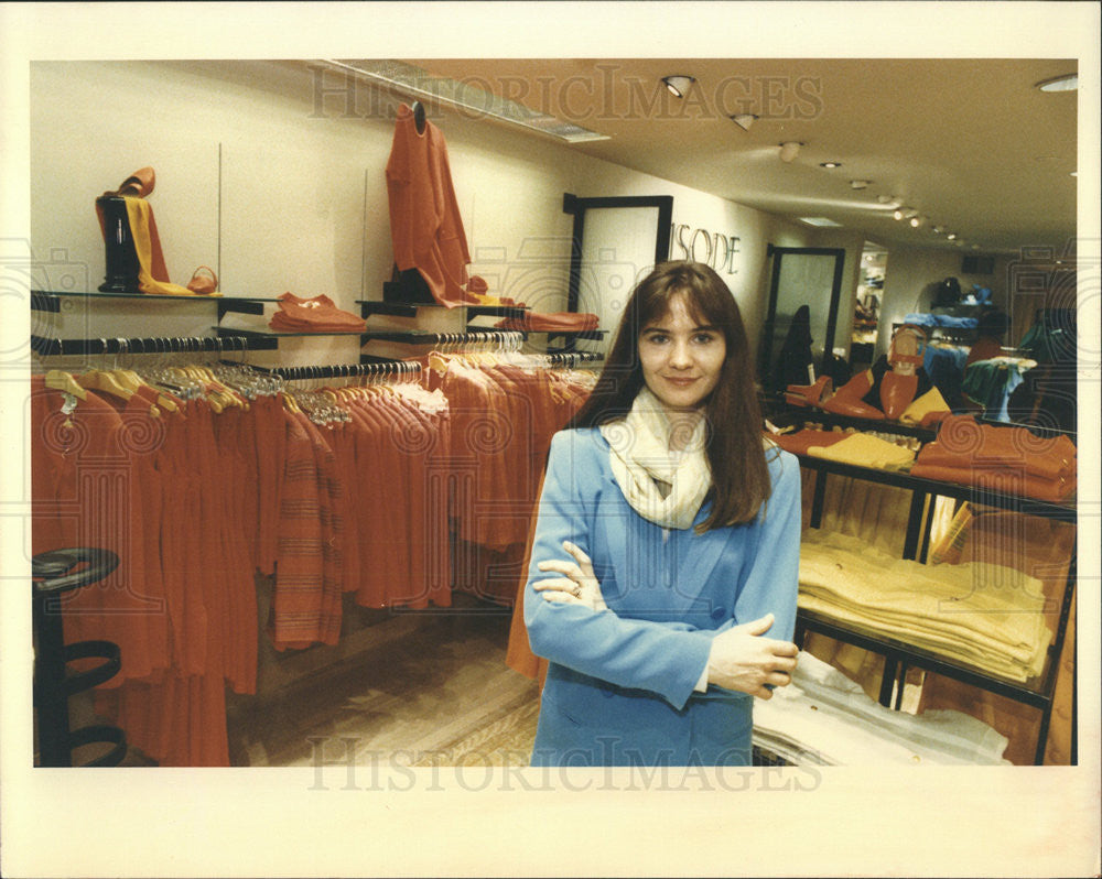 1992 Press Photo Deidre Corcoran Marketing Director - Historic Images