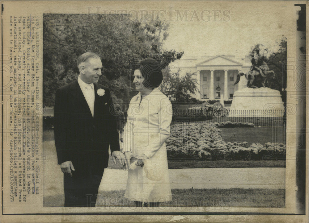 1971 Press Photo Dougler B. Gernell and his bride Former Helen Thomas - Historic Images