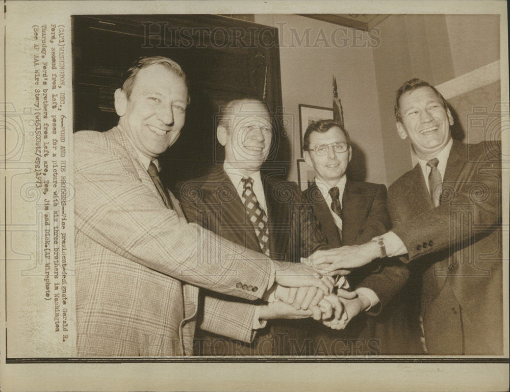 1973 Press Photo Vice President Gerald R. Ford Brothers Tom, Jim and Dick - Historic Images