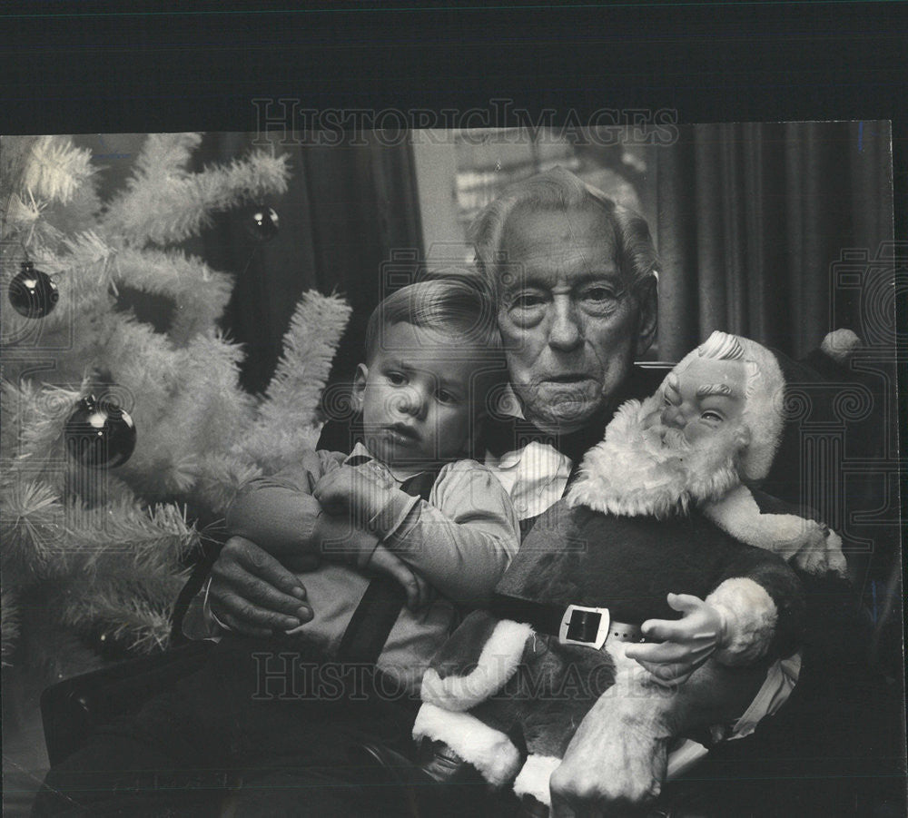 1965 Press Photo Lewis Deckert 100-Year-Old Chicago Resident - Historic Images